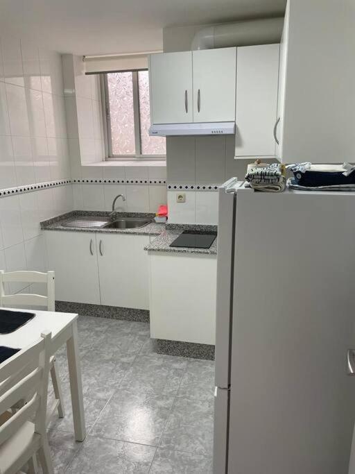Apartamento Acogedor Piso En Cariño Exterior foto